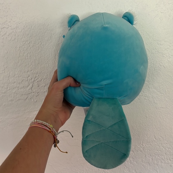 8” bara the beaver - Picture 2 of 4